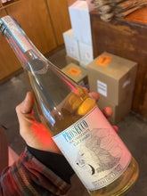Load image into Gallery viewer, Poderi Del Leone Prosecco Brut Organic
