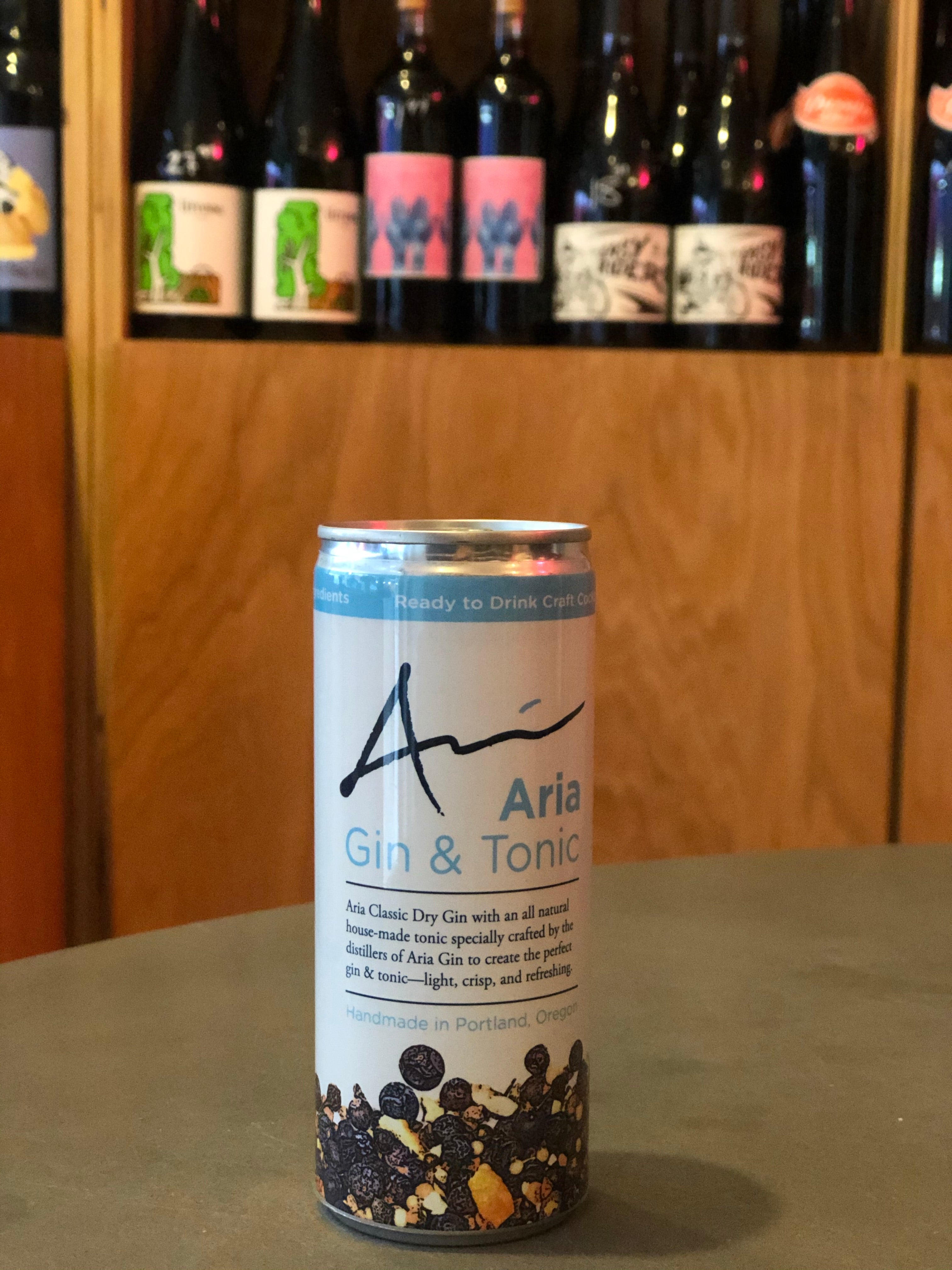 Aria, Gin & Tonic (250 mL can) – Heart's Wine & Spirits