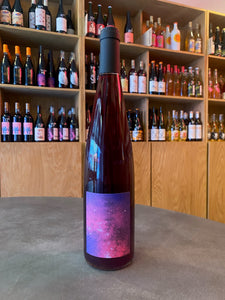 Les Vins Pirouettes by Binner & Compagnie, Alsace Ultra Violet De David